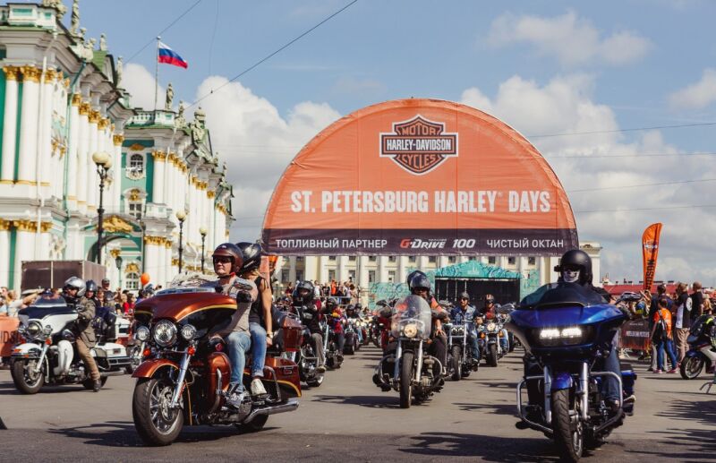 Фестиваль Harley-Davidson стартует с Дворцовой площади